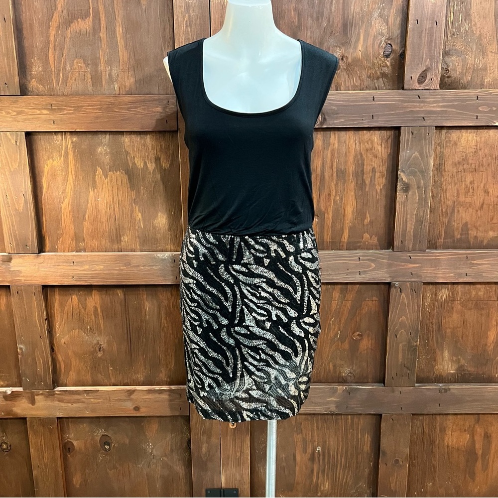 Mimi Chica Black and Gold Dress
